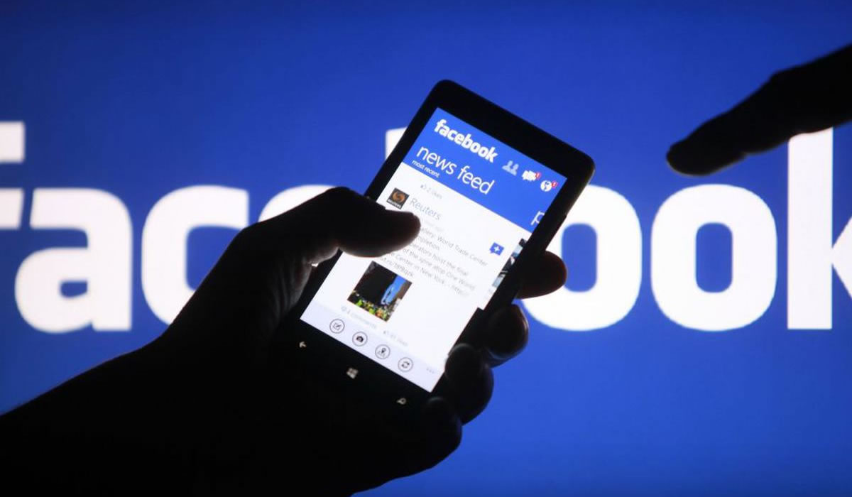 Política | Facebook eliminó 351 cuentas